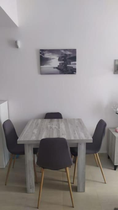 Apartamento Nuevo Con Piscina Y Amplio Balcon Сан-Карлос-де-ла-Рапита Экстерьер фото